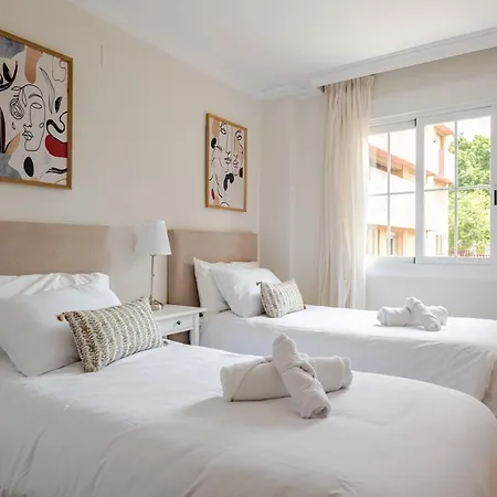 Apartment Pass The Keys 2 Bed Flat With Access To Beach Center
